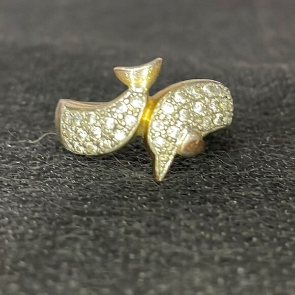 Dolphin ring with white gem - Picture 1 of 7